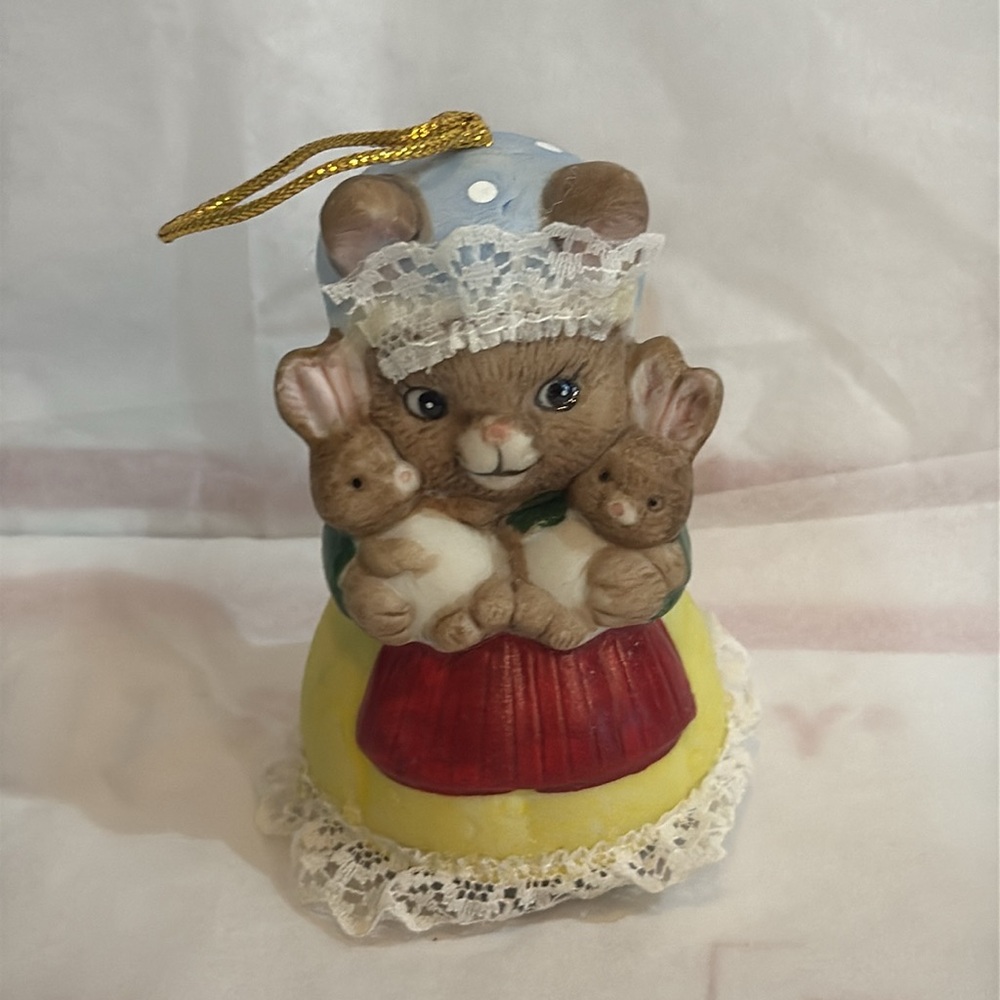 Vintage JSNY Pet Bell Mother Bunny With Babies In Her Arms Sri Lanka Ornament